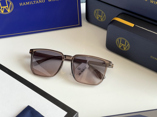 Hamiltano Wayferer X ,  Trans brown