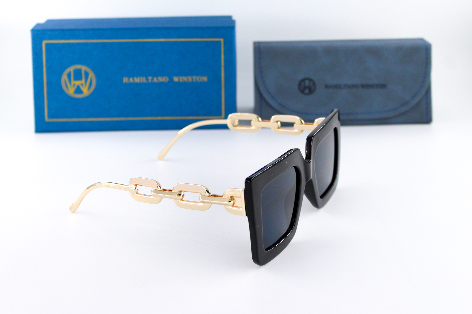 Women's oversized geometrical sunglasses - Image 2