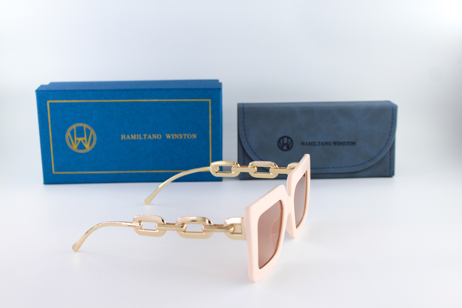 Women's oversized geometrical sunglasses - Image 4