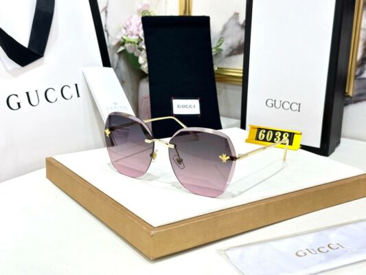 Hexagonal purple shades for women