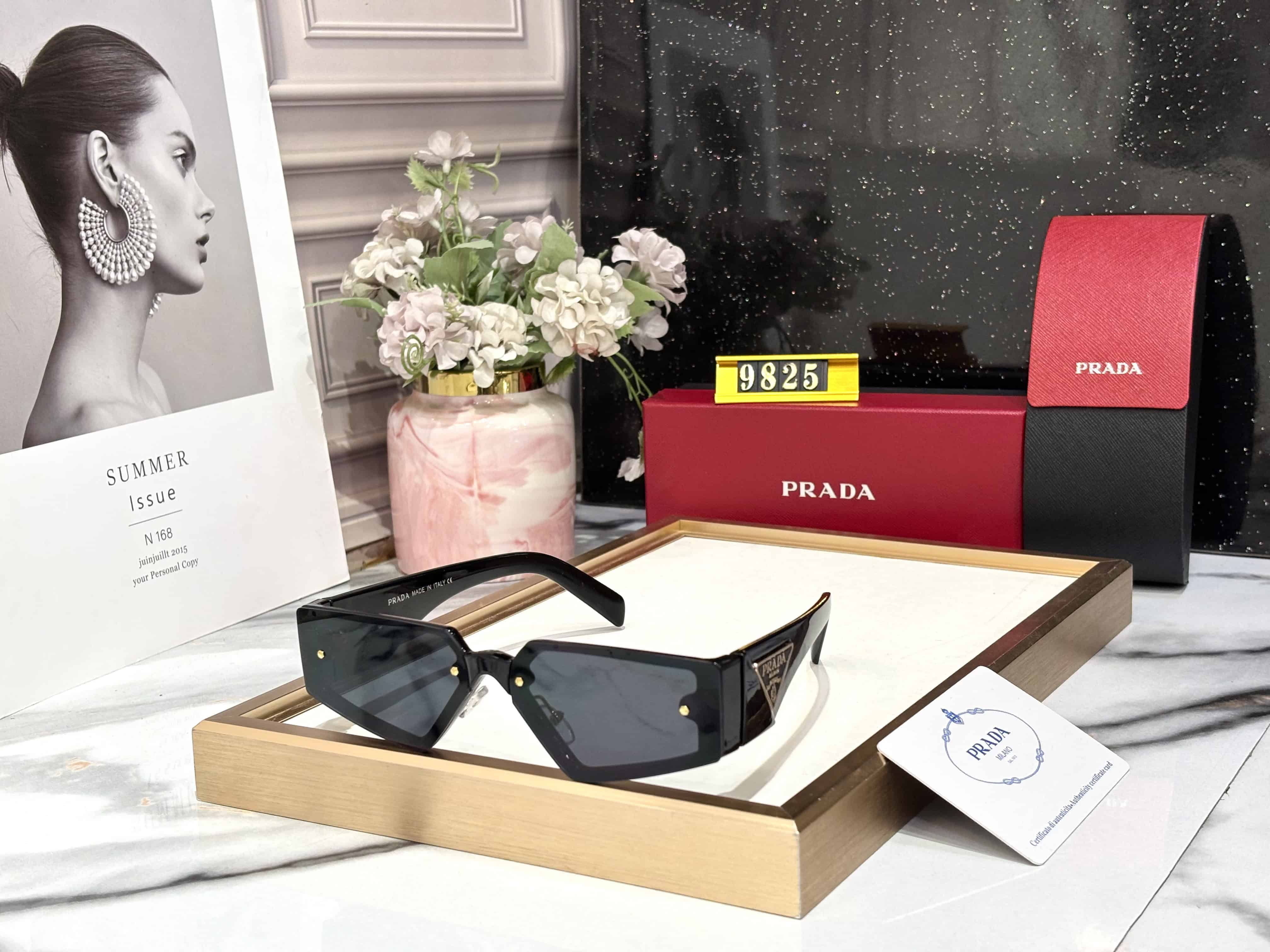 New unisex black sunglasses