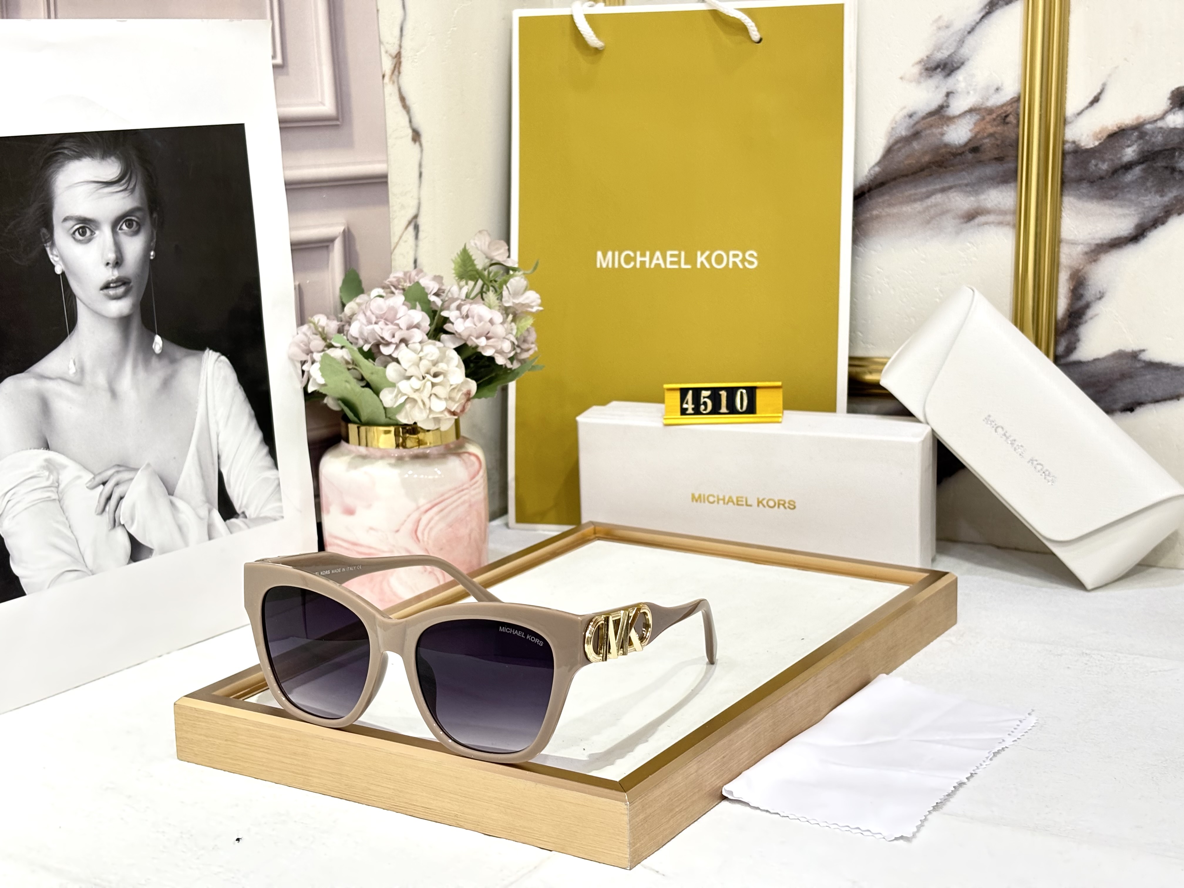 MK WOMENS SUNGLASSES